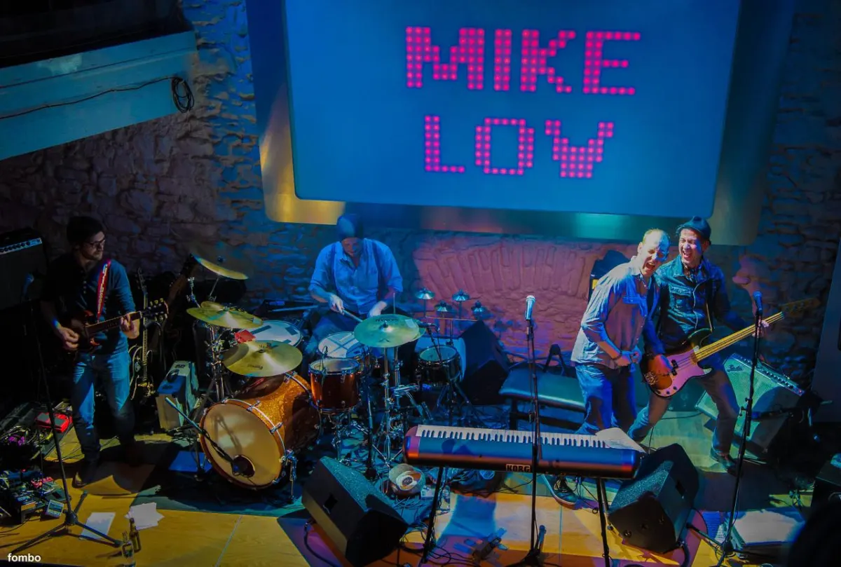 Mike Low performing live on stage
